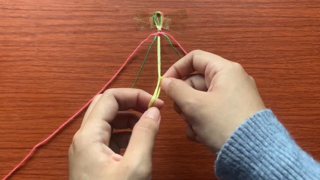 How to make a flower bracelet || yarnivora смотреть онлайн