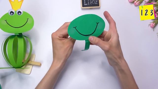 Funny frogs Moving paper TOYS Easy paper crafts смотреть онлайн