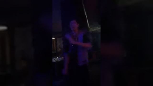 Нека да е тайно смотреть онлайн