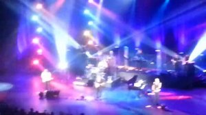 Секрет _ Сидя на крыше