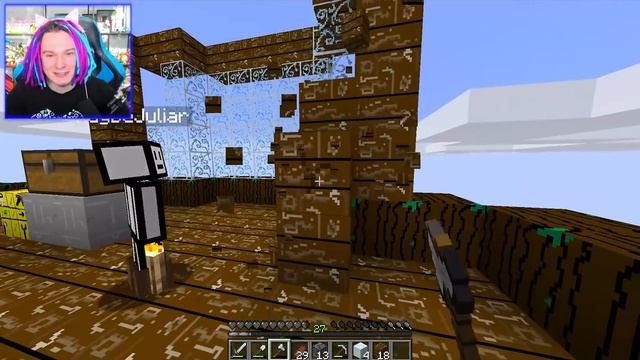 ПОЧЕМУ МОЙ СНЕГОВИК СТАЛ НАРИСОВАННЫМ В МАЙНКРАФТ