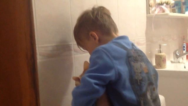 Как взвешивать кота смотреть онлайн