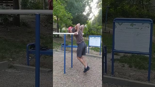 По-настоящему глубокие отжимания на брусьях ? смотреть онлайн