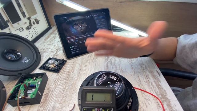 JBL колонка, сколько динамиков можно подключить? JBL Go смотреть онлайн