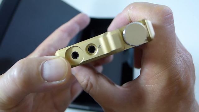 First Look: Questyle QP-1 Audiophile Digital Music Player смотреть онлайн