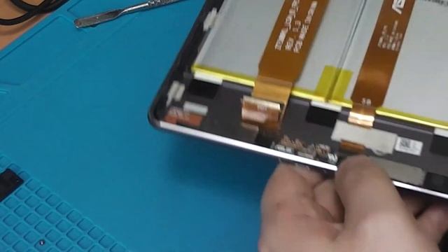 ASUS Zenpad 10 Z500KL (P00I) - разборка. Не заряжается