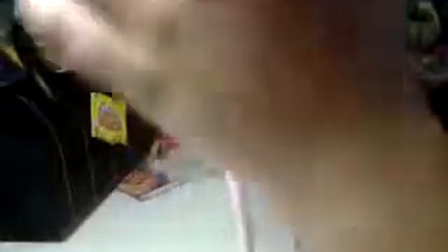 Как одеть Дракулауру смотреть онлайн