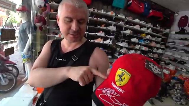 Нячанг. Как отличить подделку БРЕНДА? Шоппинг во Вьетнаме ЦЕНЫ: спортивная одежда, обувь, кожа смотреть онлайн