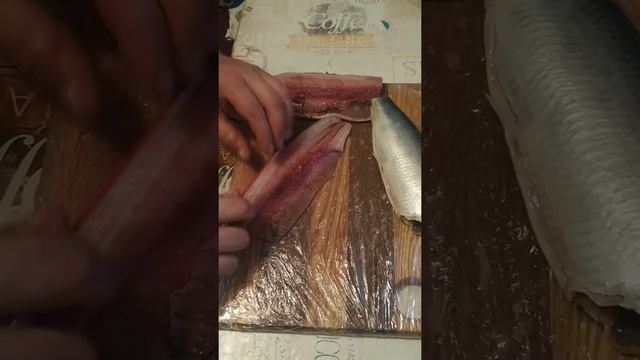 Как разделать селедку быстро и без костей смотреть онлайн