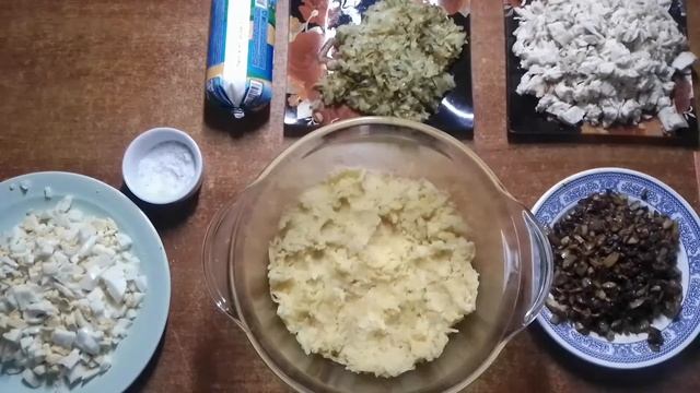 Вкуснейший " Салат - Торт", вам очень понравится и вы захотите приготовить дома!!! смотреть онлайн