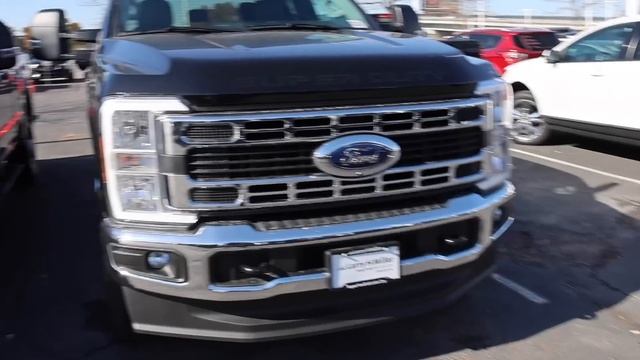 2024 Ford Super Duty 7.3L Gas VS 6.7L Diesel: Which Engine Has The Better Benefits? смотреть онлайн
