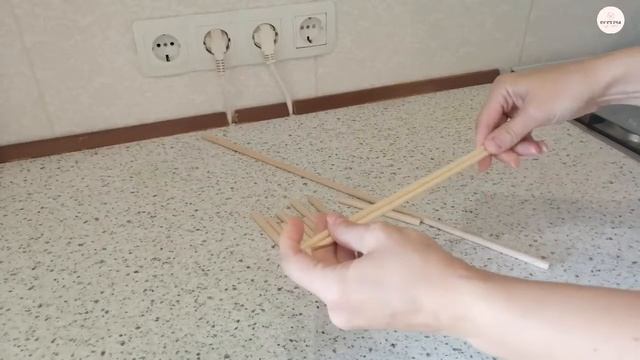 Сборка свадебного торта на 3 яруса. Как изолировать живые цветы? смотреть онлайн