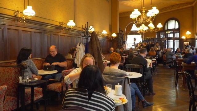 Café Sperl, Vienna Austria, History of Viennese Coffee House смотреть онлайн