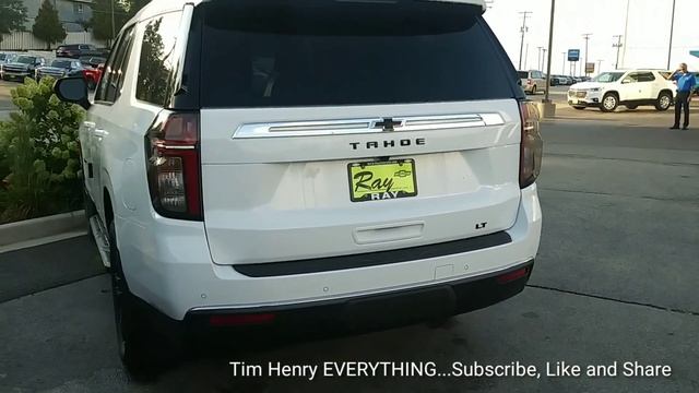 THE ALL NEW 2021 CHEVROLET TAHOE. IS IT BETTER THEN THE FORD EXPEDITION?? смотреть онлайн