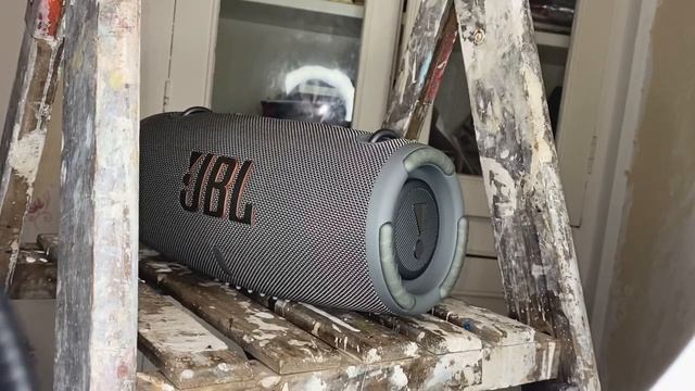 JBL xtreme 3 grey(Ultra Rare) bass test!! ?? смотреть онлайн