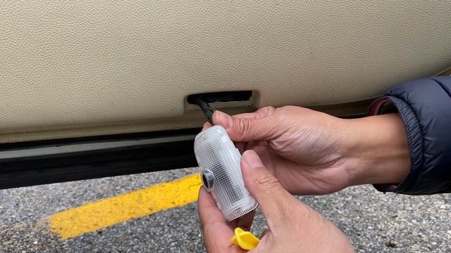 How to: Infiniti G37 Door Light replace with Projector LED Lights (Infiniti Logo Shadow Door Lights смотреть онлайн