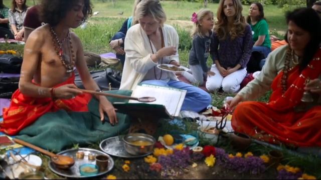 Саишварарама (Александр Украинцев). Хома Божественной Матери Шри Лалите Маха Трипурасундари. 2014 смотреть онлайн