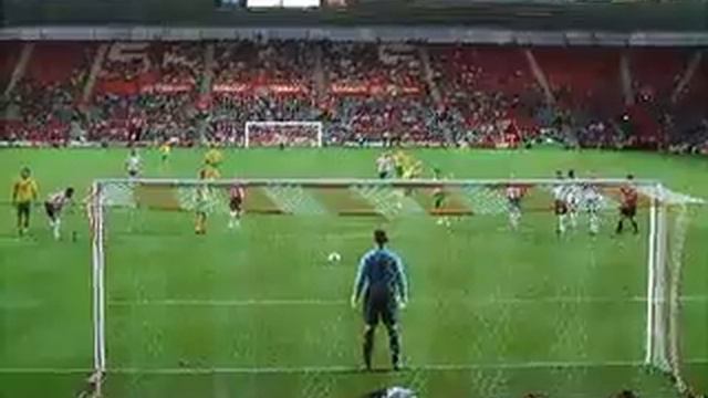 Barry Robson Penalty v Southampton смотреть онлайн