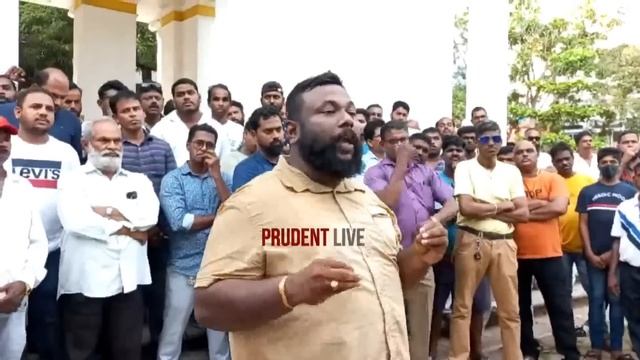TAXI OWNERS PROTEST AGAINST APP-BASED TAXIS | Prudent Media Goa смотреть онлайн