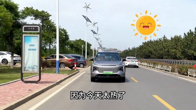 手机“上”车，Geely Galaxy L7直观体验～ смотреть онлайн
