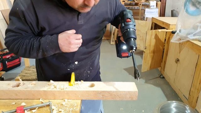 Taladro Inalambrico CAT DX12  18v