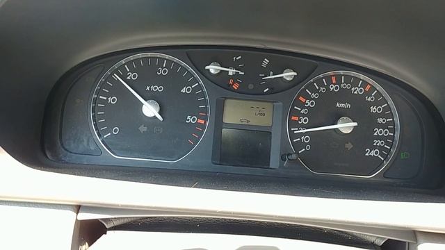 Renault Laguna 2 2004 2.2dci acceleration смотреть онлайн