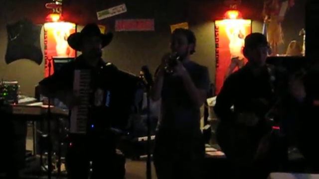 Polkabeat.com Happy Hour смотреть онлайн