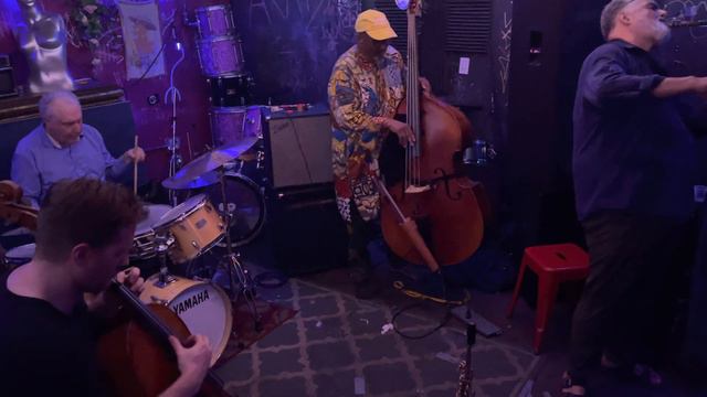 Tony Malaby, Chris Hoffman, William Parker, Billy Mintz - Bushwick Improvised Music - July 12 2021 смотреть онлайн