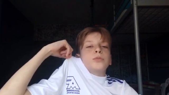 Моë первое видео! Как я появился в футболе смотреть онлайн