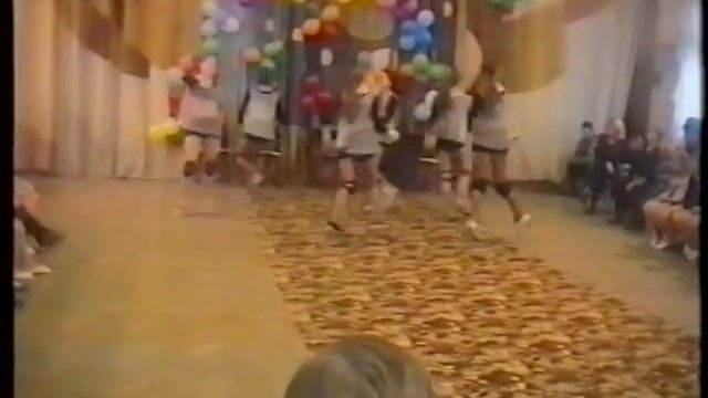 Театр моды "Бибирево" или Студия Эстрадно-спортивного танца "Веер", "Каламбур" смотреть онлайн