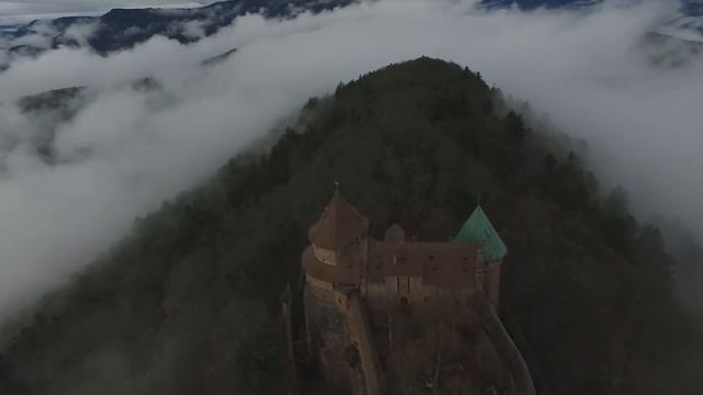 Ghost castle. Замок призрак. смотреть онлайн