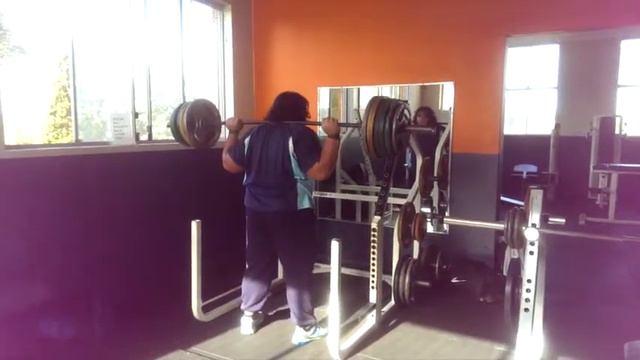 175kg behind neck press for 5 reps Emanuele Fuamatu смотреть онлайн