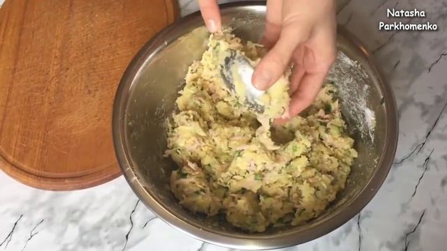 Необычные КАРТОФЕЛЬНЫЕ БИТОЧКИ Просто Чудо!!! / Биточки из Картофеля с Начинкой / Potato Pancakes смотреть онлайн
