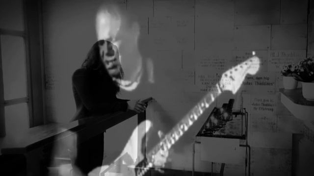It's probably me - Clapton, Sting, Kamen (cover by 'Sounds of Silence' Trio feat. Mick Simpson) смотреть онлайн
