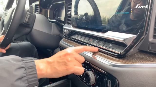 Esta es la imponente CHEVROLET SILVERADO Z71 TRAIL BOSS 2023 смотреть онлайн