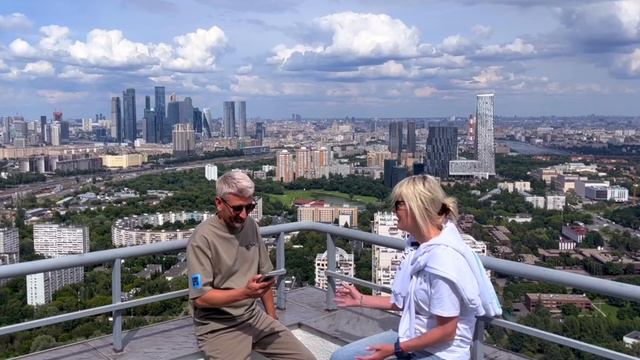 Почему не стоит делать один сухой корм на разных заводах / Акулы Зообизнеса х Best Dinner смотреть онлайн