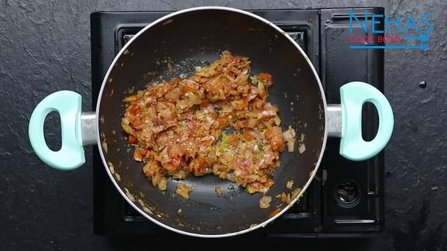 સિક્રેટ મસાલા અને તરી સાથે વડોદરા નું ફેમસ સેવઉસળ બનાવવાની રીત | Sev Usal with Tari смотреть онлайн