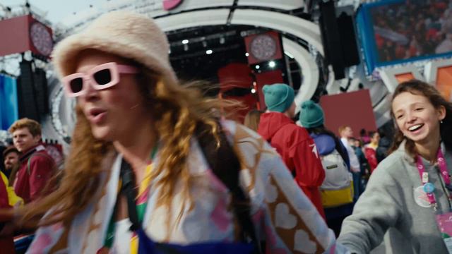 Одно утро на Всемирном фестивале молодёжи смотреть онлайн