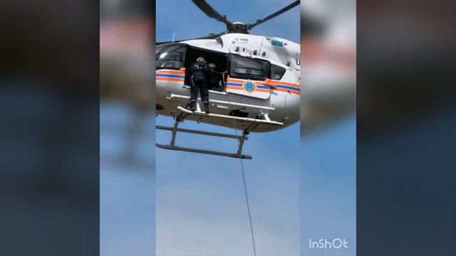 Учение. Дисантирование с верталета. МЧС ОСО г. Караганда. смотреть онлайн