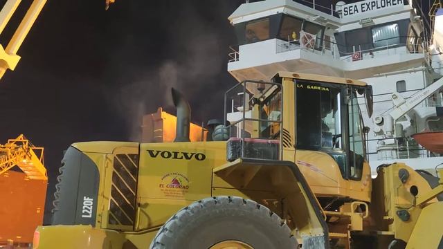 Volvo L 220 F Motor Reventado Puerto Garrucha