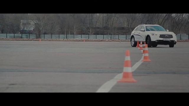 Infiniti School v 2 2 смотреть онлайн