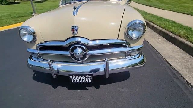 1950 Ford Custom Deluxe Convert смотреть онлайн