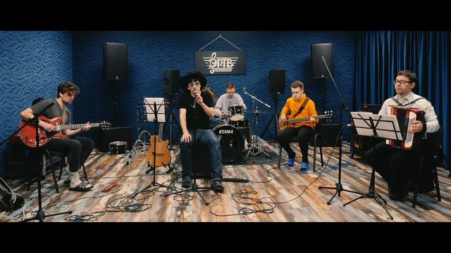 Поцелуем разбужена смотреть онлайн