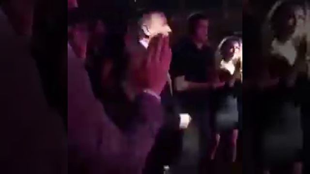 Арас Агаларов пустились в пляс на дне рождения Эмина Агаларова смотреть онлайн