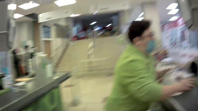 КУПИЛ ТУХЛОГО ХЛЕБА НА 3000₽! СЕМЬЯ НЕ ХОЧЕТ ВОЗВРАЩАТЬ ДЕНЬГИ ЗА ТУХЛЯК! ВЫЗВАЛ ПОЛИЦИЮ! смотреть онлайн