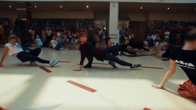 #ONEDANCEPLANET - DANCE FLASH MOB | САМЫЙ МАСШТАБНЫЙ ФЛЕШМОБ КУЗБАССА #BEONEDANCE смотреть онлайн