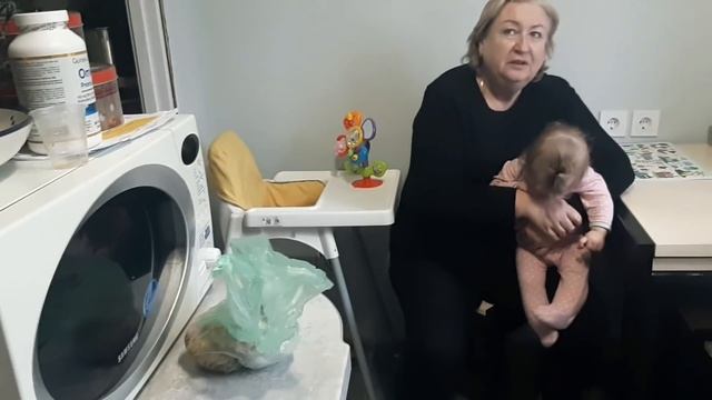 Дискредитация полная???Бабушка снова выручает и готовит суп? смотреть онлайн