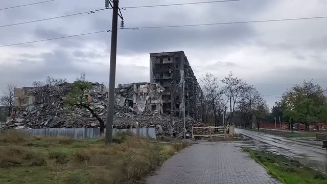МАРИУПОЛЬ СЕГОДНЯ пешком по 17 микрорайону смотреть онлайн