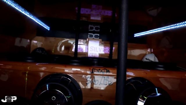 Daniel Powell's 12 dc audio xl elite 12's on 3 crossfire xs 8k's | Demo Kings смотреть онлайн