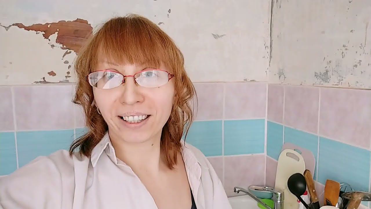 City LifeV Log: Утро на кухне/Пеку оладьи